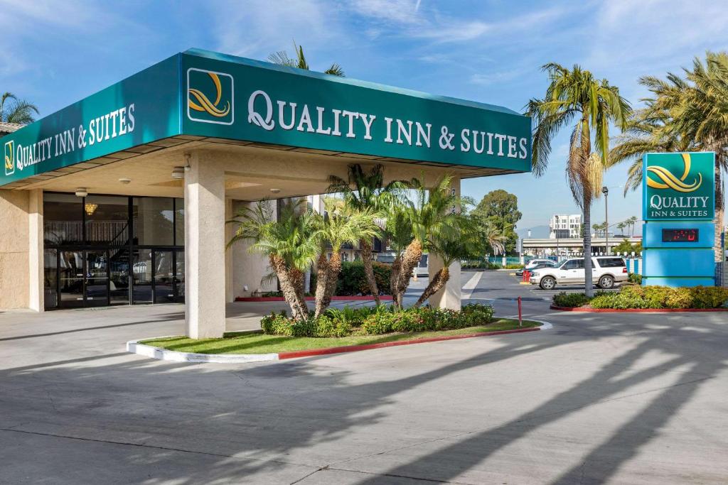 Quality Inn & Suites Buena Park Anaheim - main image