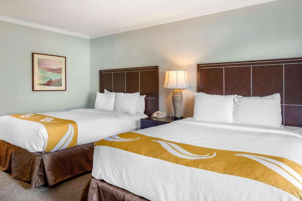 Quality Inn & Suites Buena Park Anaheim - image 2